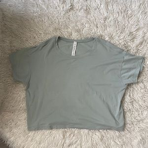 Lululemon Cates Tee Silver Blue Size 8